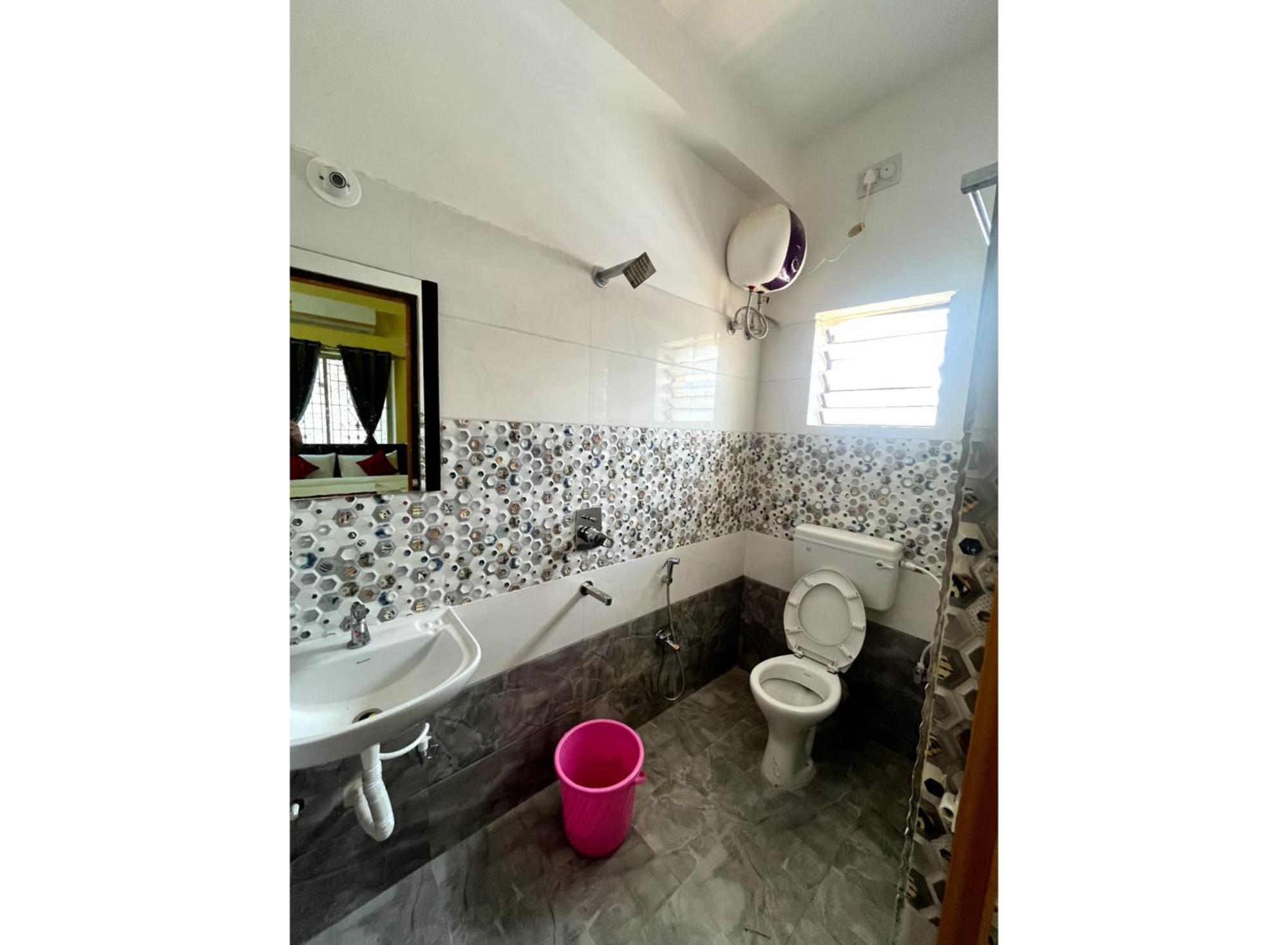 Airport Residency Near Airport Luxury In Budget Friendly Price Seller Hotel