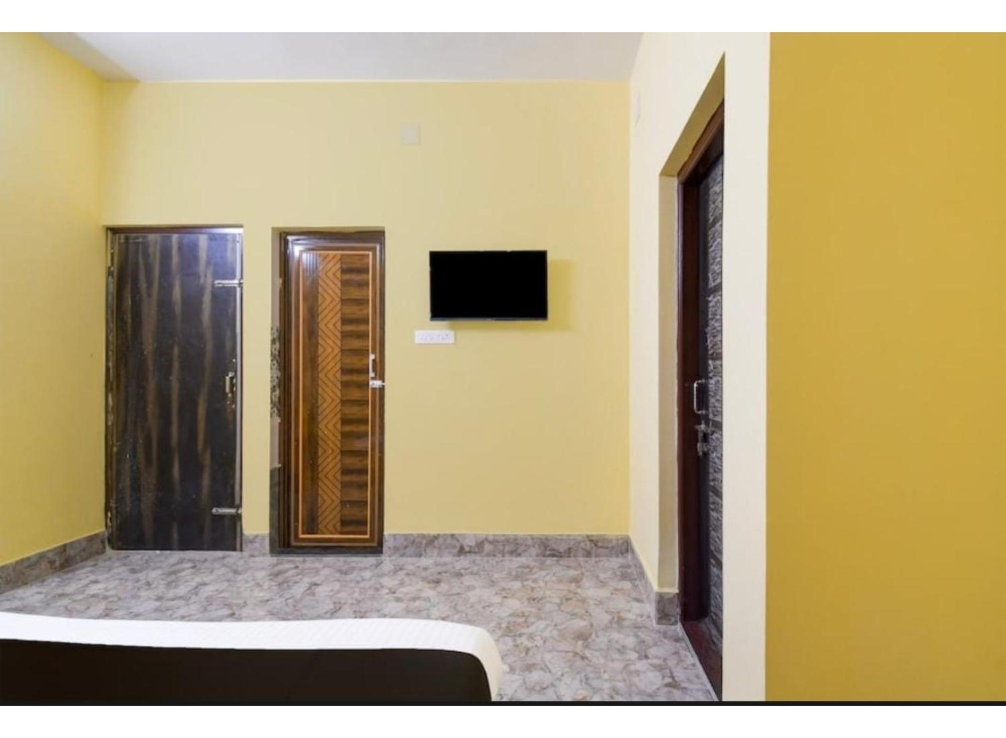 Airport Residency Near Airport Luxury In Budget Friendly Price Seller Hotel