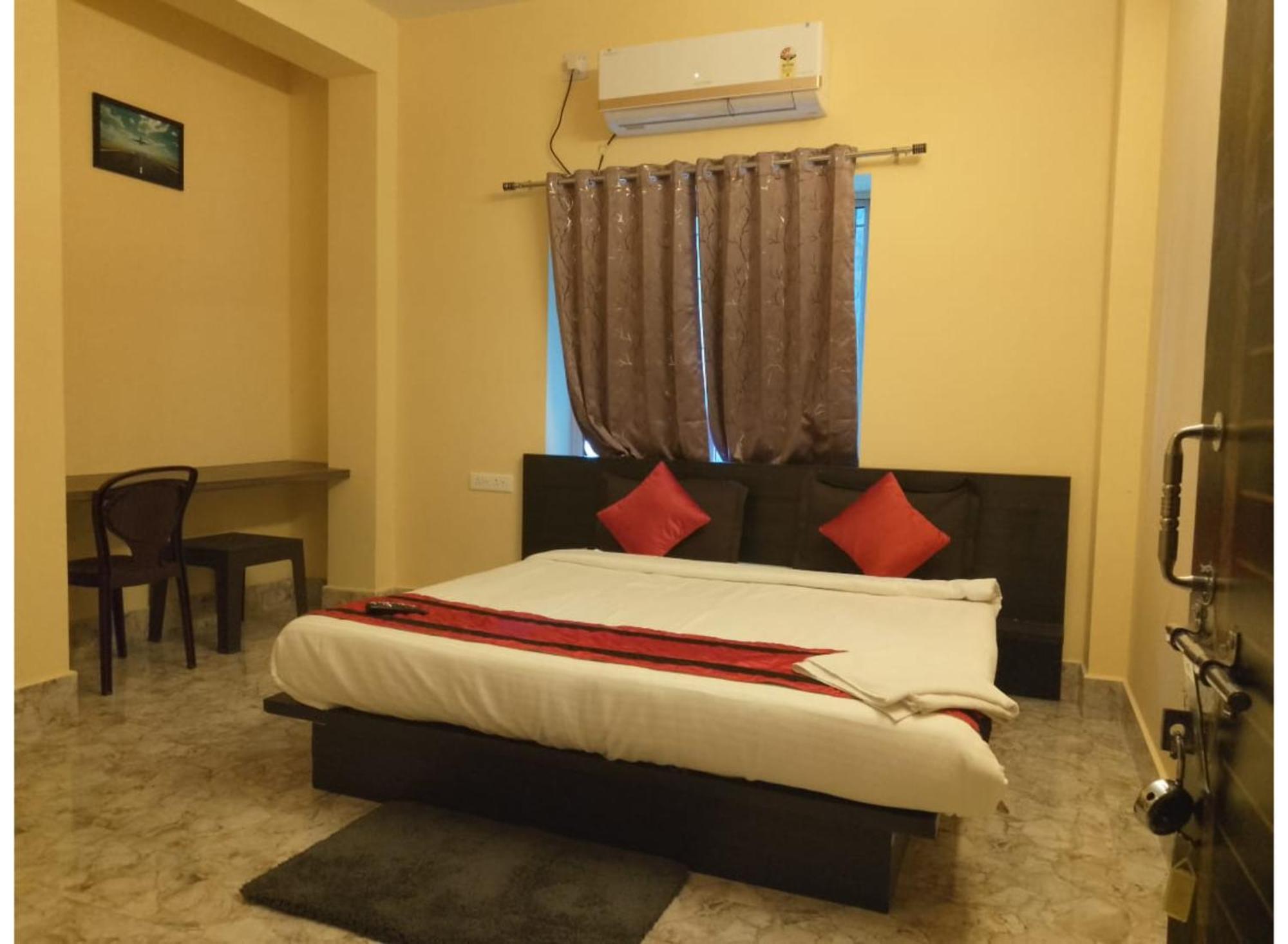 Airport Residency Near Airport Luxury In Budget Friendly Price Seller 4* Bhubaneswar