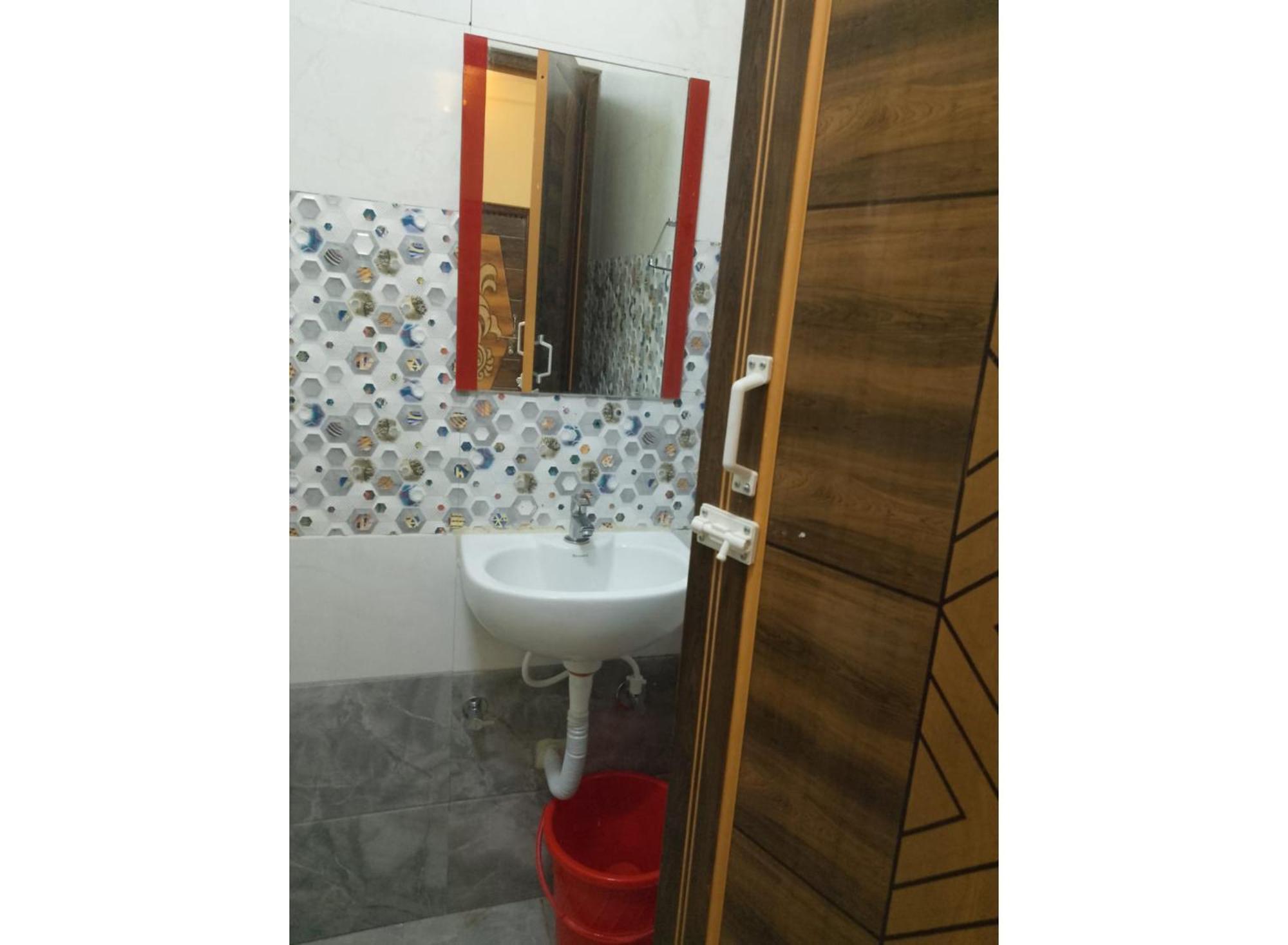 Airport Residency Near Airport Luxury In Budget Friendly Price Seller Hotel 4*